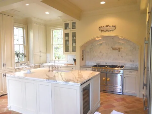 Bella Cucina Kitchens & Baths - Photo 3