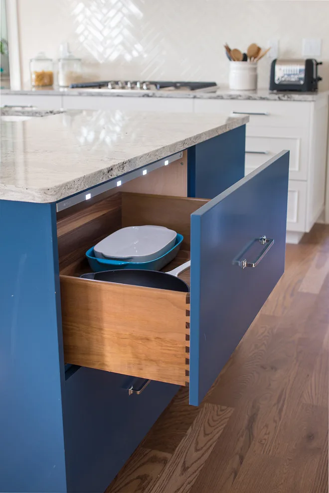 BH&G 2015 Innovative Residence by Tad Hellmann Design - Photo 6