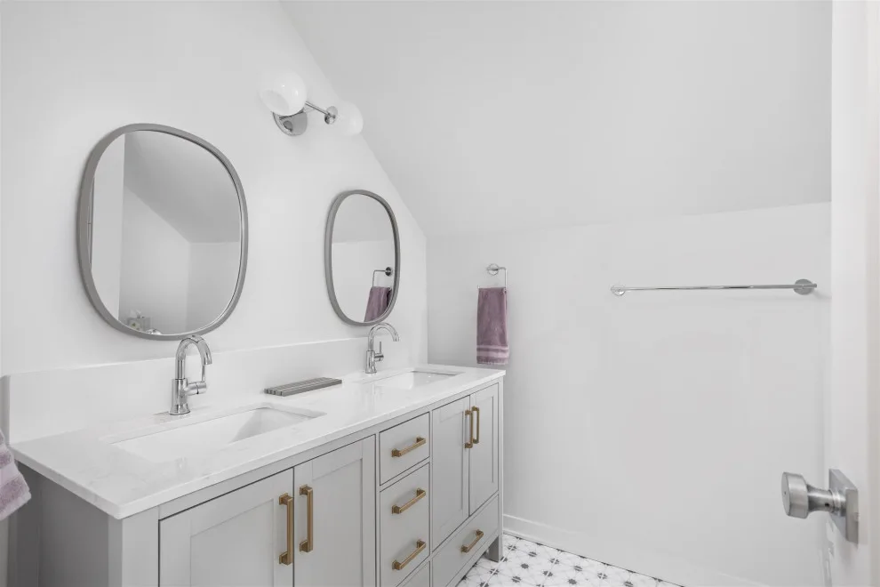 Brentwood Court Renovation by Kline Cabinetmakers, LLC - Photo 3