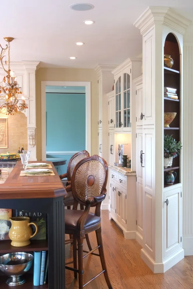 Buckingham Eatery and Pub by American Homestead Kitchens Ltd - Photo 4