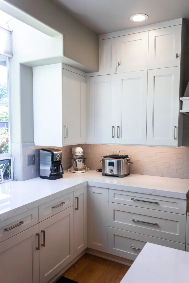 White Shaker Insert by Signature Design & Cabinetry LLC - Photo 17