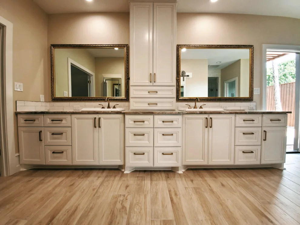Bespoke Bathrooms by Forma Cabinetry - Photo 14