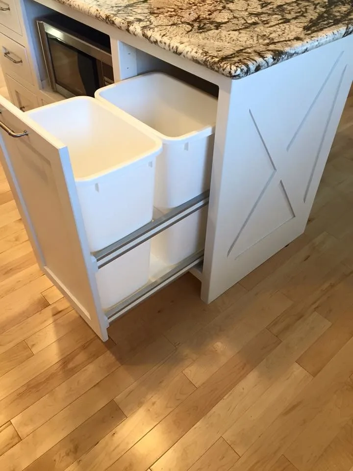 Hendrick Cabinets - Photo 6