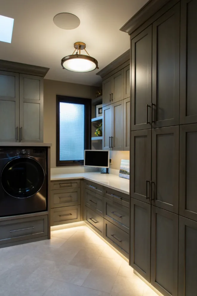 Tailored Residence in Gig Harbor by Signature Design & Cabinetry LLC - Photo 8