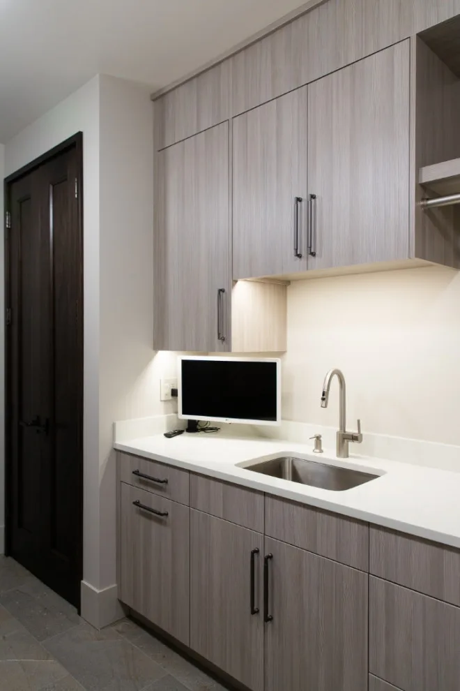 Tailored Residence in Gig Harbor by Signature Design & Cabinetry LLC - Photo 19