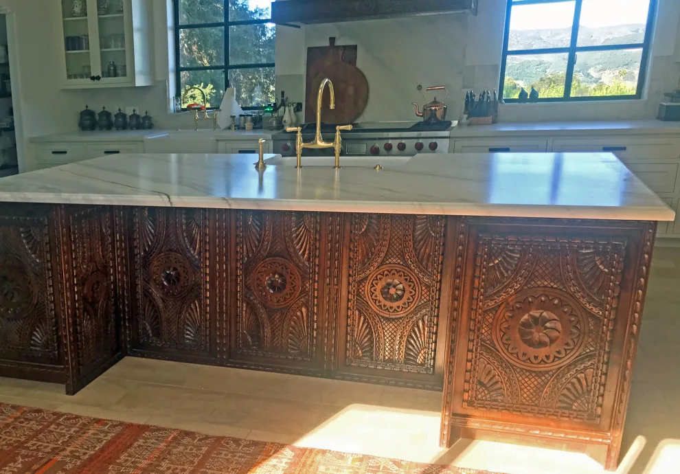 Carved Custom Cabinets - Photo 5