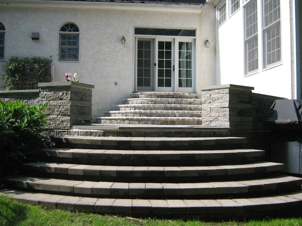 Irish Greens Landscaping Inc - Photo 8