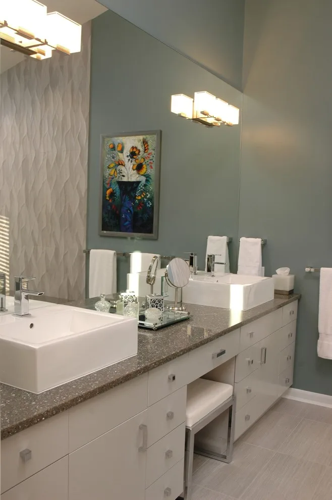 Evendale Modern Master Bathroom by Legacy Kitchens - Photo 6