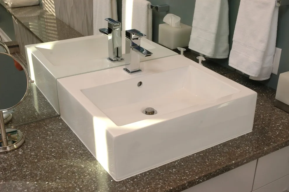 Evendale Modern Master Bathroom by Legacy Kitchens - Photo 3