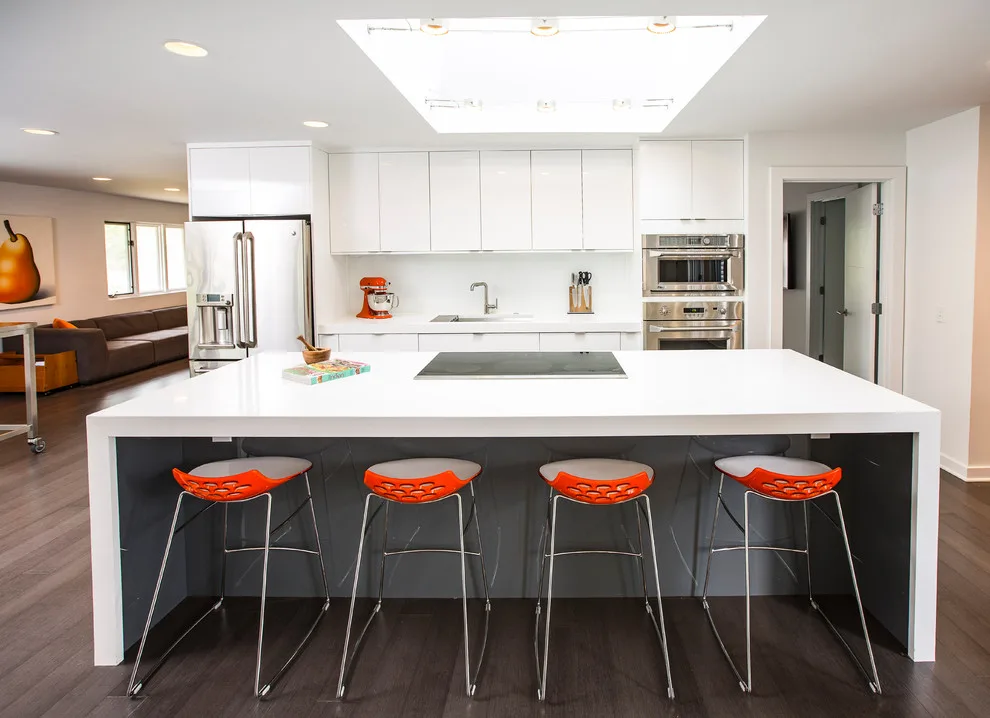 Fort Thomas Contemporary Kitchen by Legacy Kitchens - Photo 3
