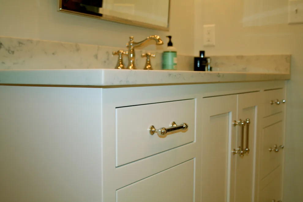 Contemporary Indianapolis Kitchen and Bath Renovation by Kline Cabinetmakers, LLC - Photo 9