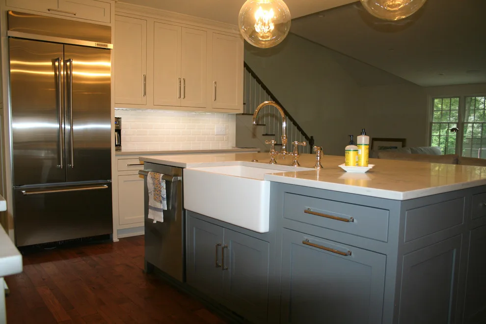 Contemporary Indianapolis Kitchen and Bath Renovation by Kline Cabinetmakers, LLC - Photo 4