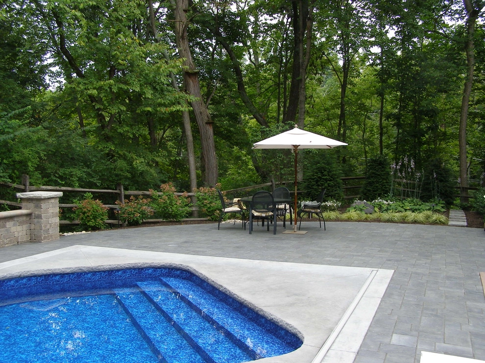 Pool Gardens by J.R. Thomas Landscaping, Inc. - Photo 8
