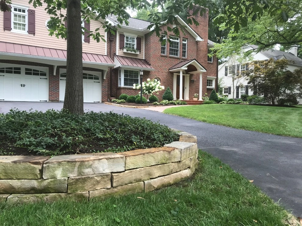 J.R. Thomas Landscaping, Inc. - Photo 2