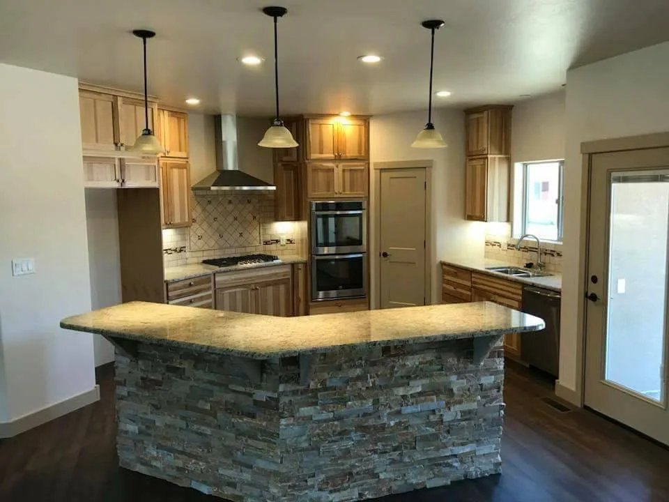 Whitewolf Cabinets - Photo 6
