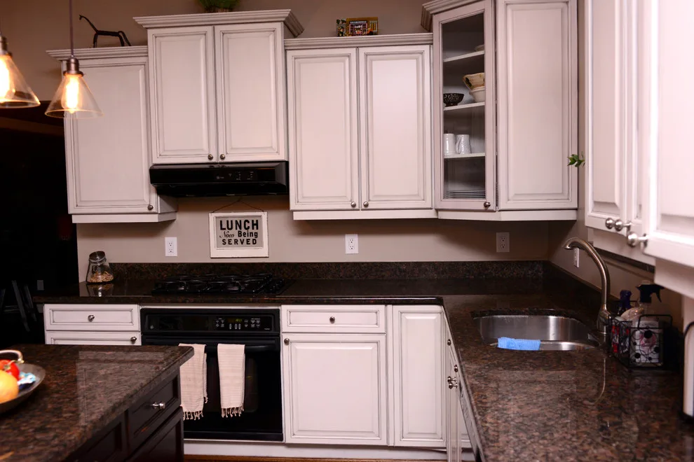 South Lyon, MI Kitchen Project by The Cabinet Finishers - Photo 8