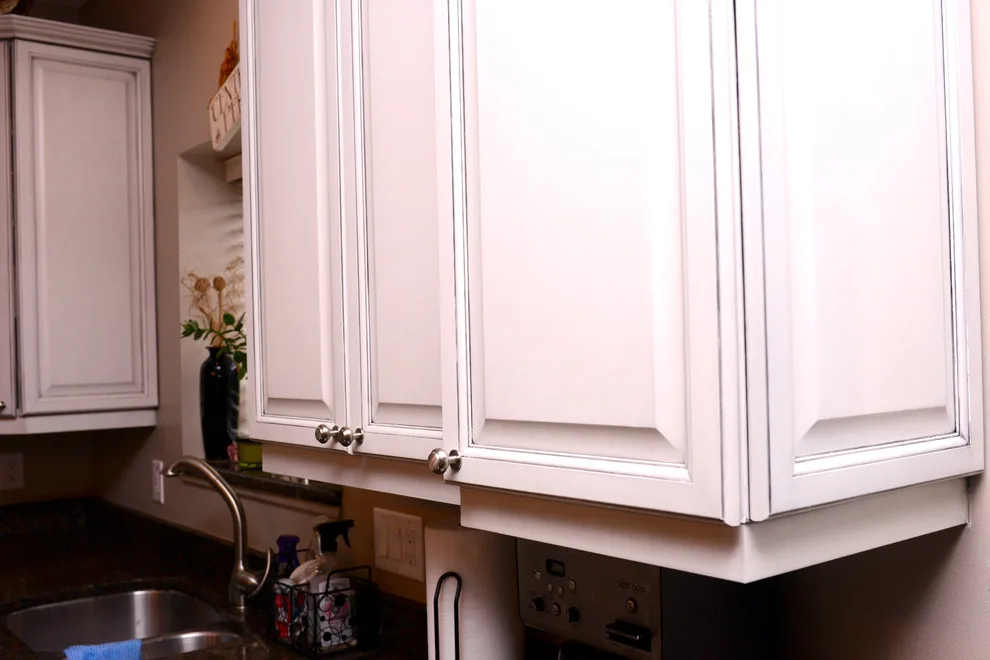 South Lyon, MI Kitchen Project by The Cabinet Finishers - Photo 4