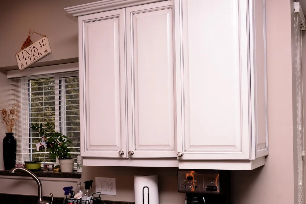 South Lyon, MI Kitchen Project by The Cabinet Finishers - Photo 9