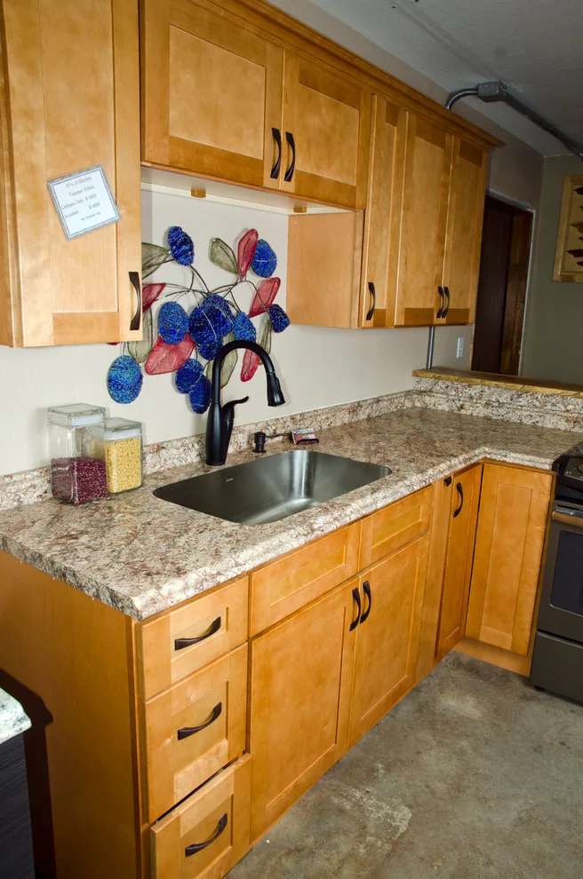 Builders Bargains - Photo 7