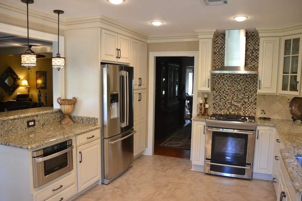 Jim Owens Flooring & Cabinets - Photo 12