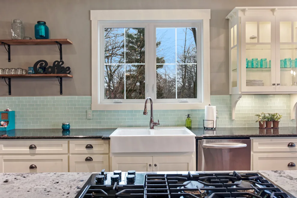 Cottage Kitchen by the Lake by Healey Custom Cabinetry LLC - Photo 10