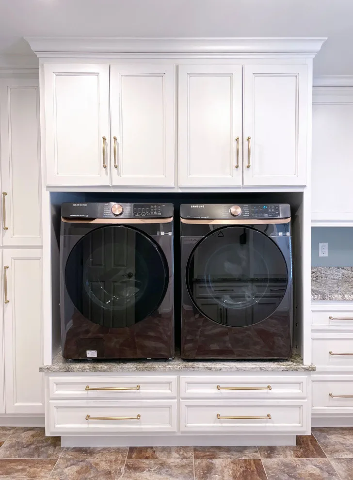 Clothes Cleaning by Fehrenbacher Cabinets Inc - Photo 27
