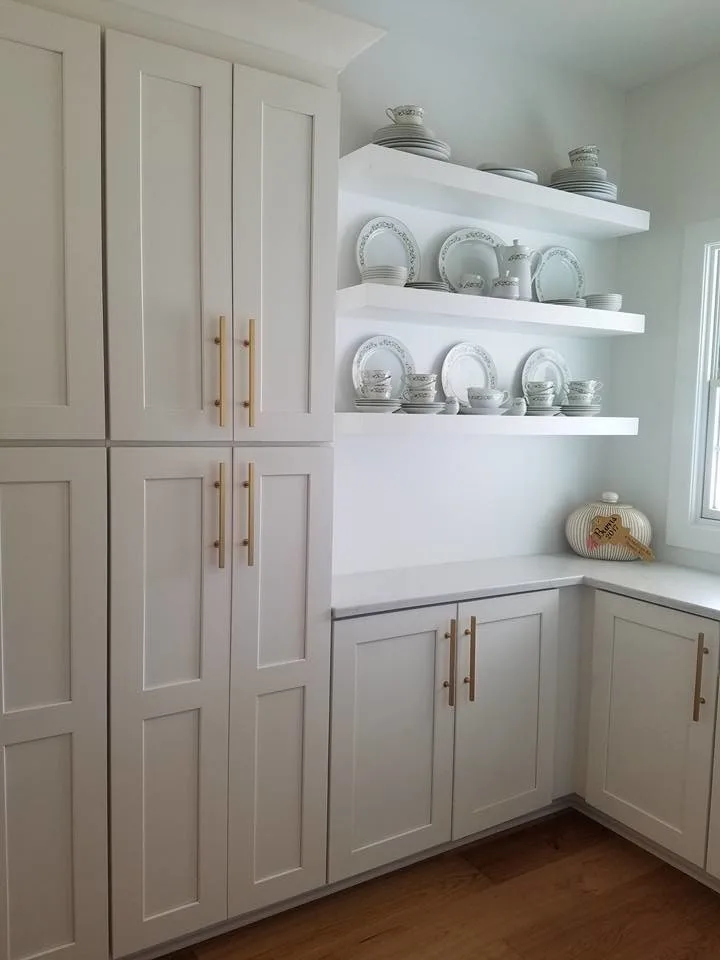 Contemporary Farmhouse in Madisonville by Cabinets By Design - Photo 2