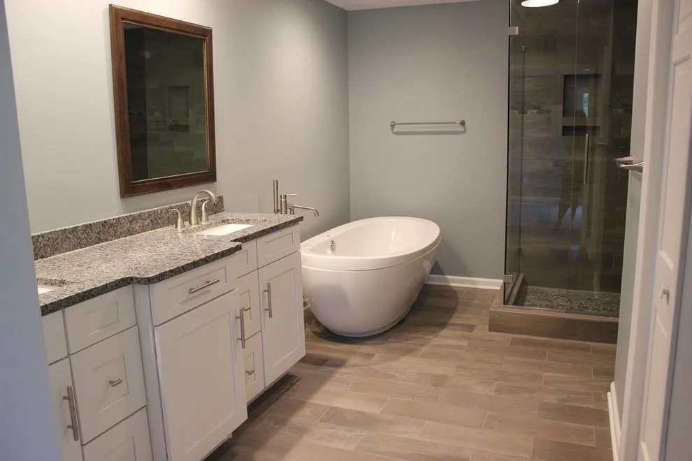Contemporary Farmhouse in Madisonville by Cabinets By Design - Photo 3