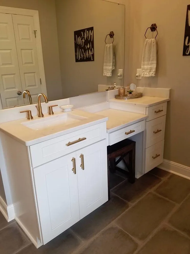 Contemporary Farmhouse in Madisonville by Cabinets By Design - Photo 16
