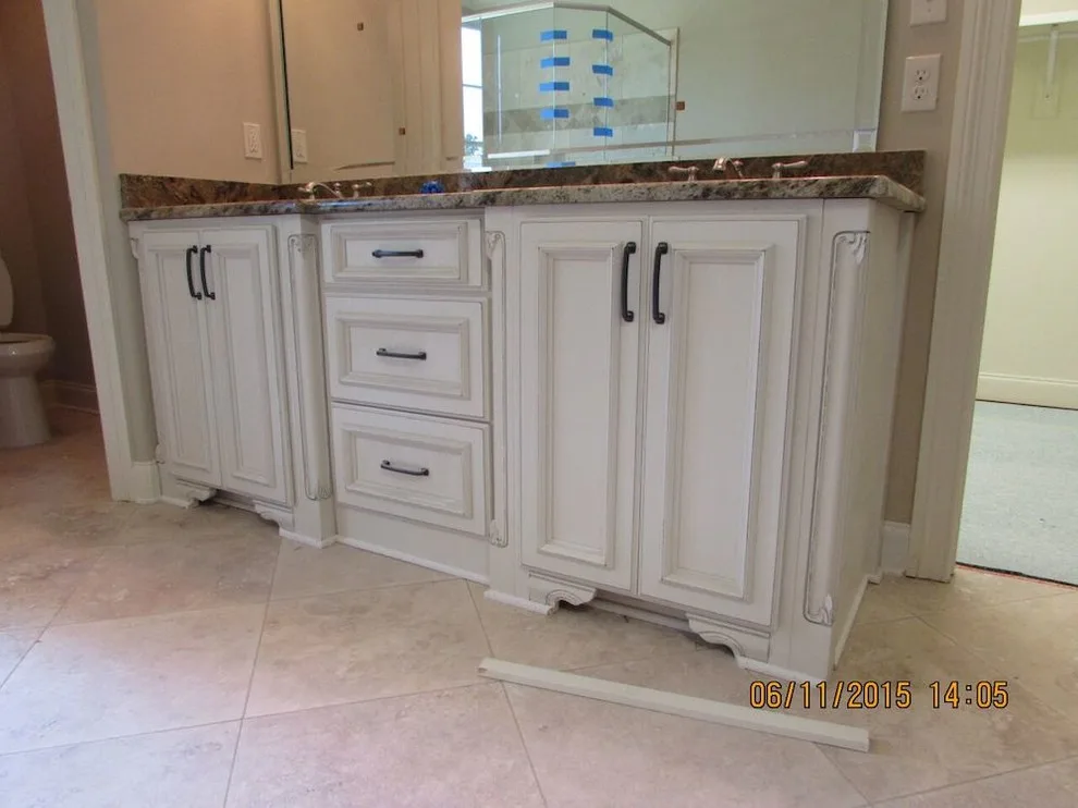 Distinctive Residences - Memphis, TN by Mike Whittington/kitchen And Bath Designer - Photo 3