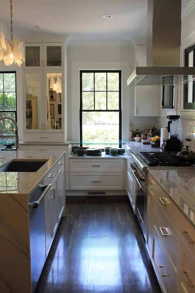 Montford Kitchen in Mid-Century Style by The Cabinet Design Studio At Forest Millwork - Photo 3