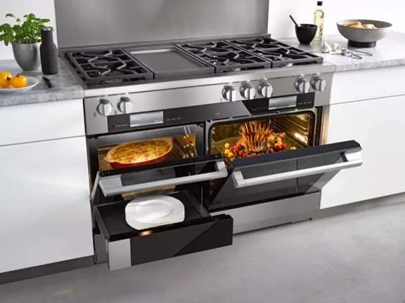Miele Combination Fuel Oven by Savvy Cabinetry Design Interiors - Photo 4
