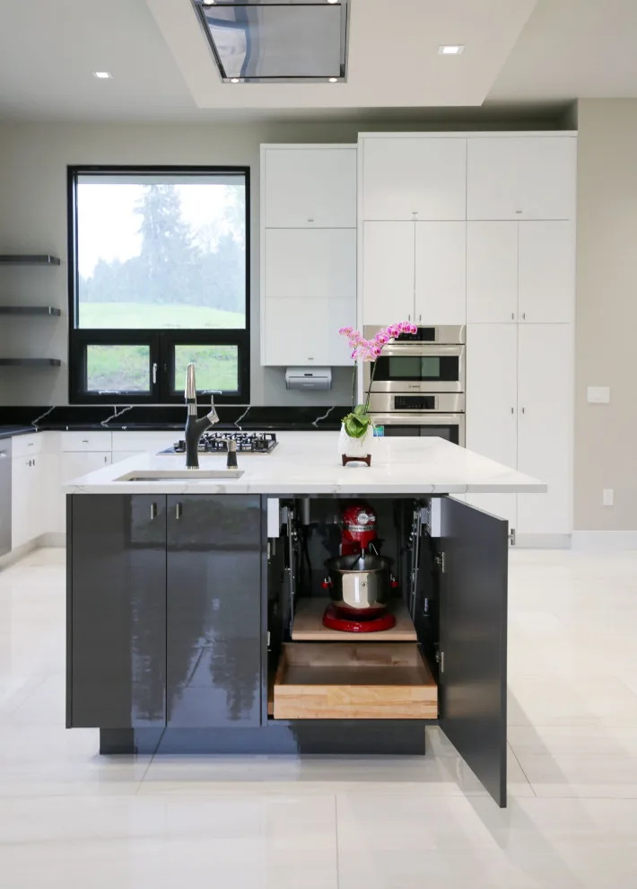 Contemporary White Gloss by Signature Design & Cabinetry LLC - Photo 11