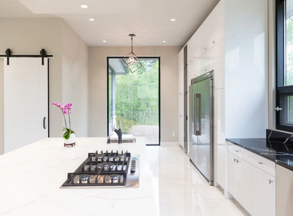 Contemporary White Gloss by Signature Design & Cabinetry LLC - Photo 24