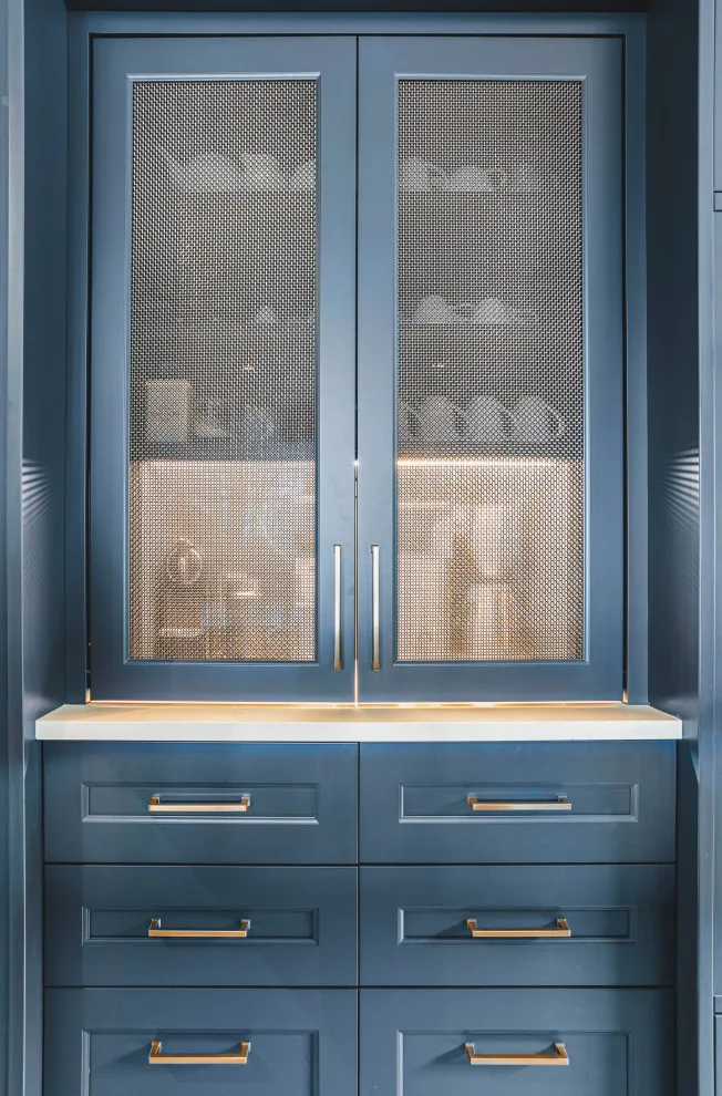 Contemporary Transitional by Signature Design & Cabinetry LLC - Photo 3