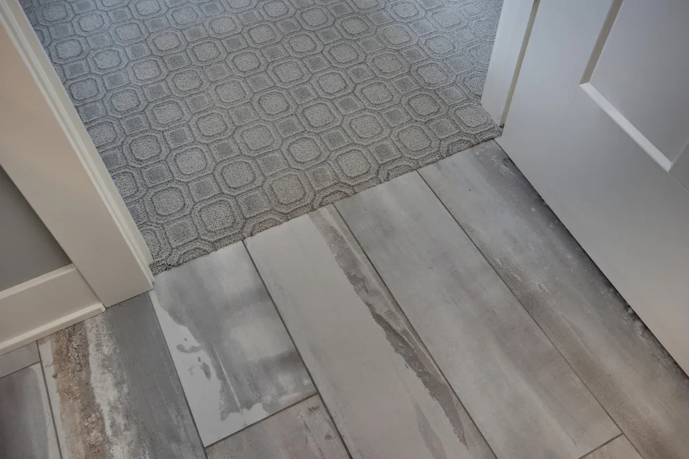Relocate a Short Distance by Standale Home Studio - Photo 8