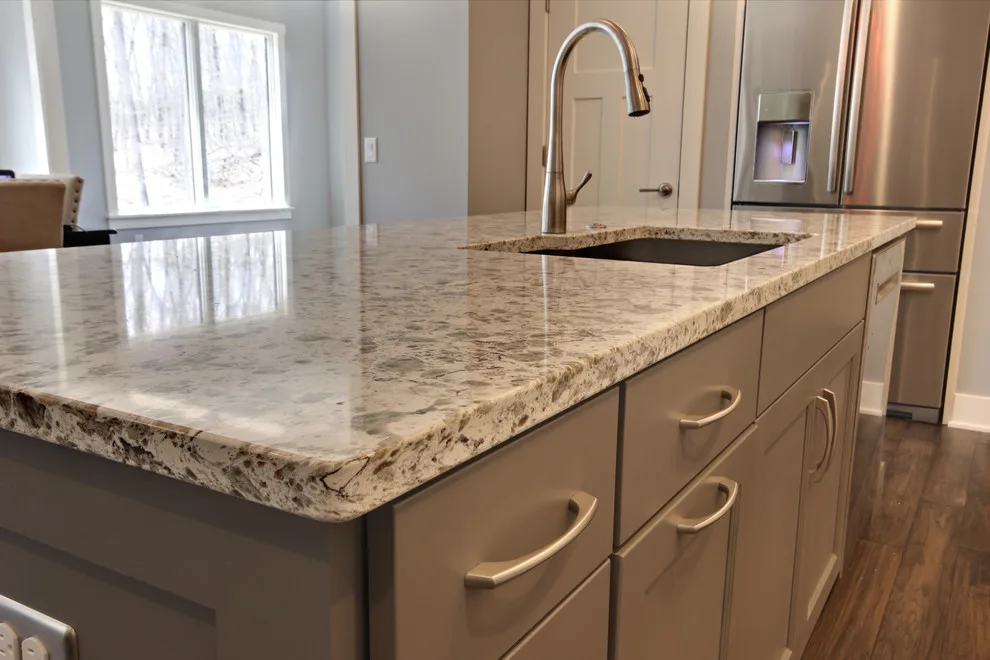 Relocate a Short Distance by Standale Home Studio - Photo 6