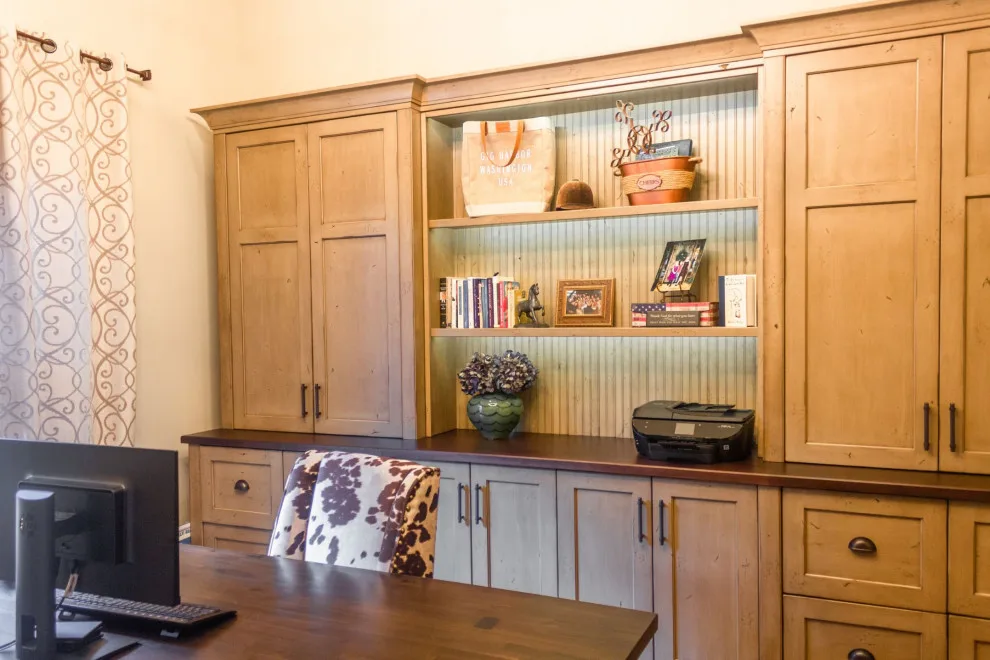 Office Storage Solutions & Entryway Design by Signature Design & Cabinetry LLC - Photo 9
