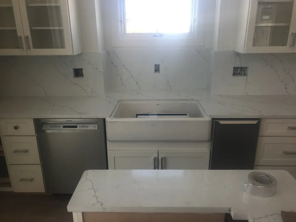Custom Quartz Kitchen Countertops by Olive Branch by Olive Branch Custom Countertops - Photo 2