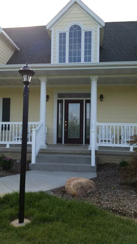 Exterior Revamp by Spahn & Rose Lumber Co. - Photo 9