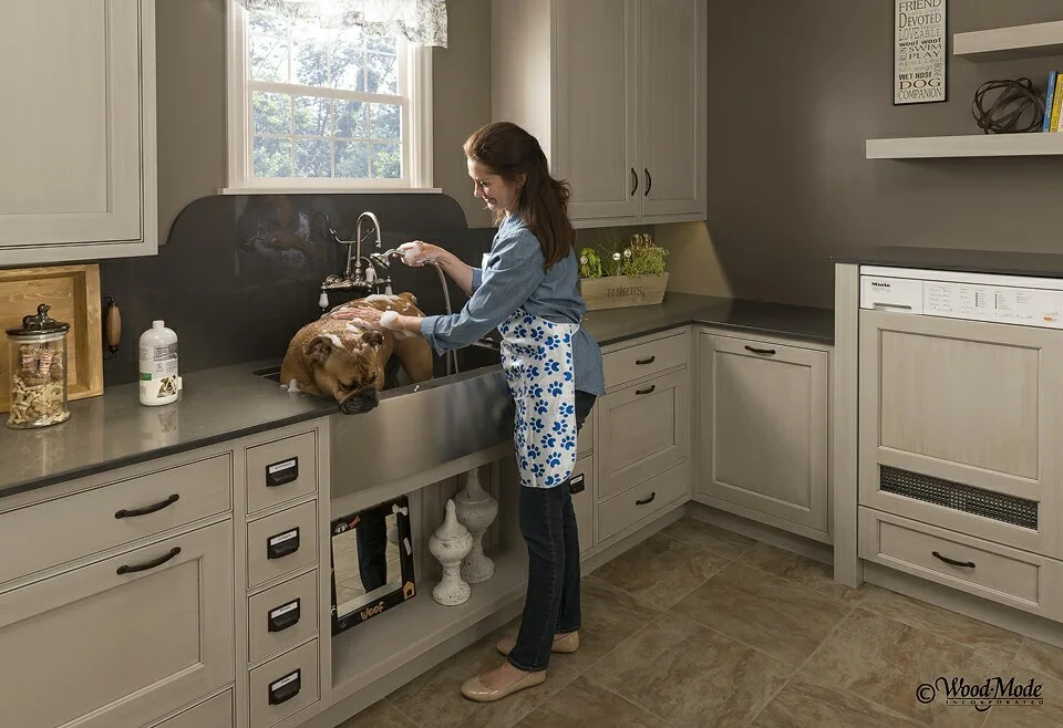 Pet Spa, Utility Room, Laundry Area by Savvy Cabinetry Design Interiors - Photo 3