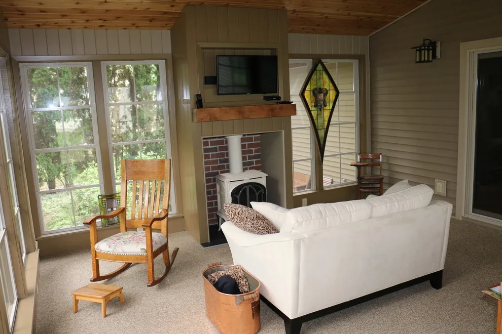 Exclusive Four Seasons Enhancement by Spahn & Rose Lumber Co. - Photo 10