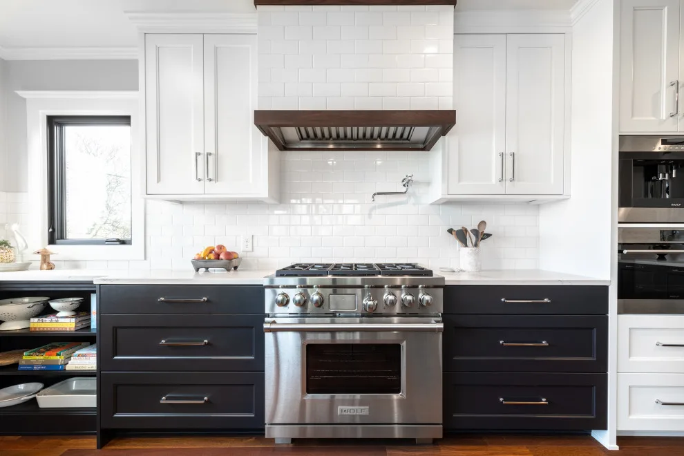 Anne Queen Renovation by Savvy Cabinetry Design Interiors - Photo 14