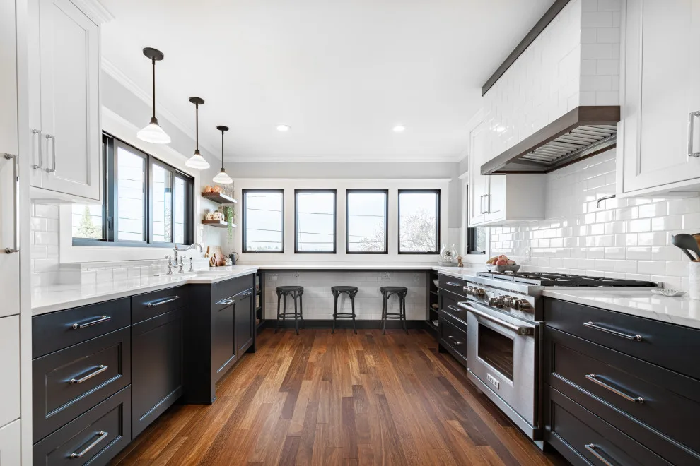 Anne Queen Renovation by Savvy Cabinetry Design Interiors - Photo 6