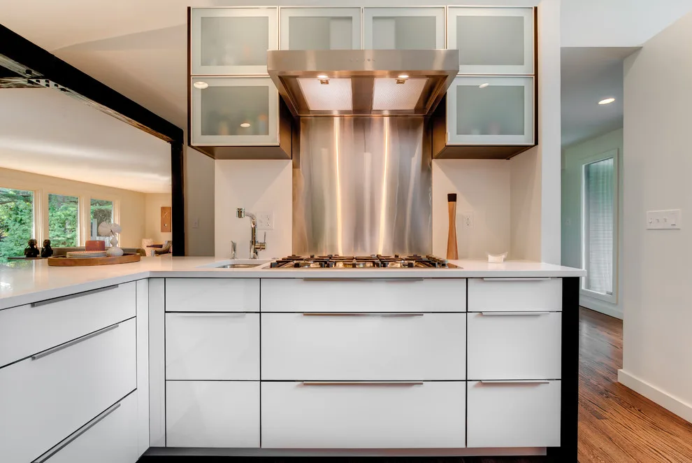 Modern Kitchen at Sand Point by Savvy Cabinetry Design Interiors - Photo 6