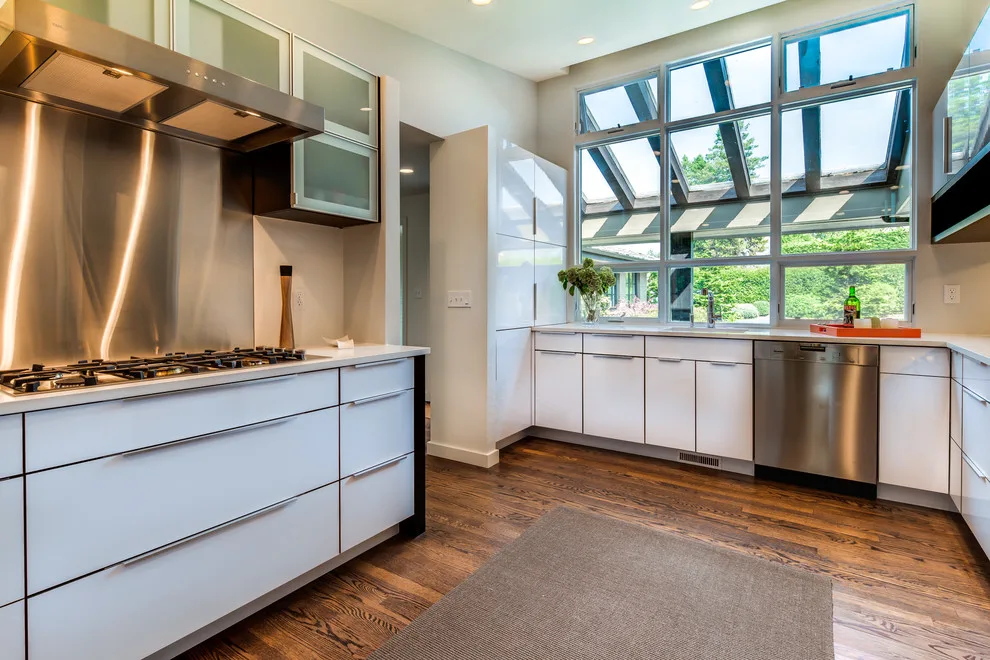 Modern Kitchen at Sand Point by Savvy Cabinetry Design Interiors - Photo 3