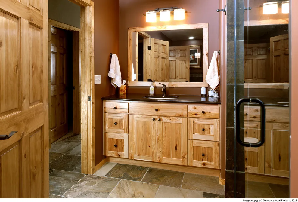 Showplace Cabinetry: Restrooms by Baths And Rooms By Denise - Photo 4