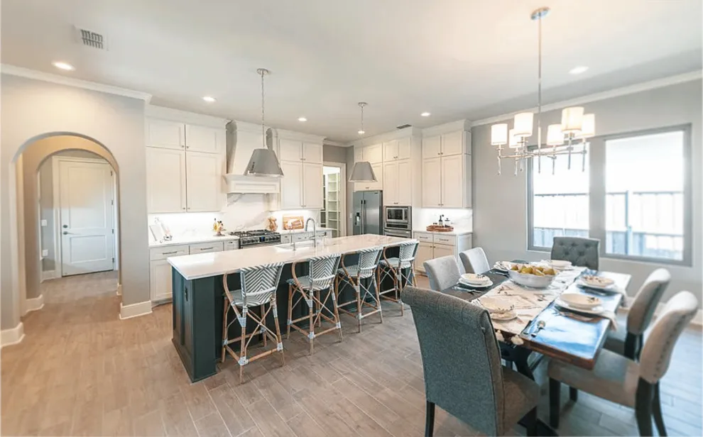 Forma Cabinetry - Photo 14