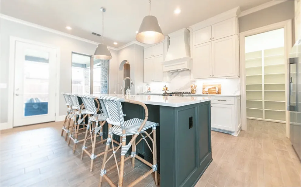 Thomas Morris by Forma Cabinetry - Photo 17