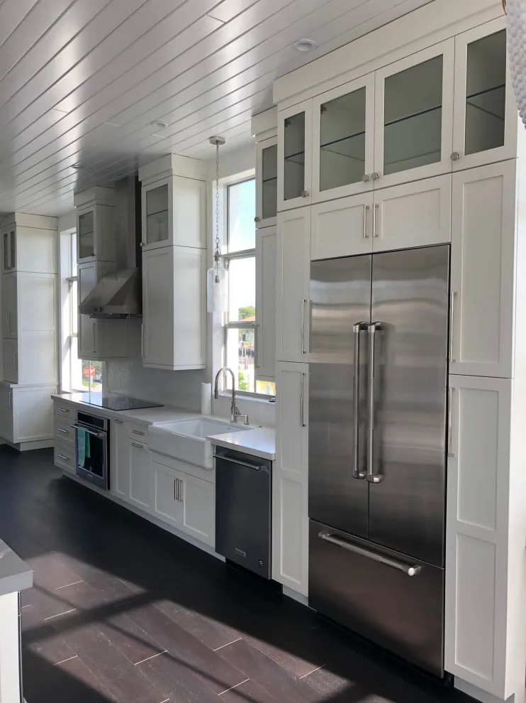 Classic shaker kitchen by Build That Way - Photo 2